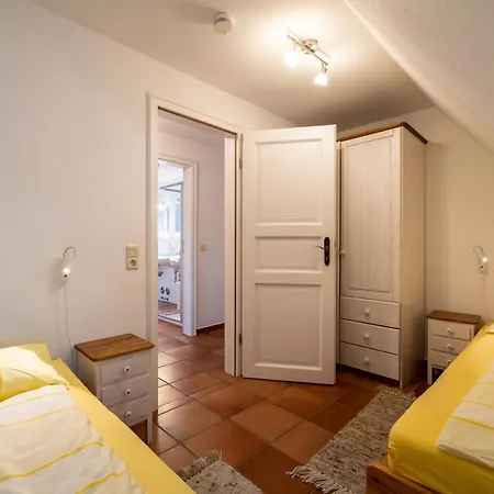 Britta Apartment *